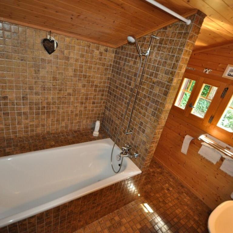 Chalet Tendre est la Nuit à Gryon - 6 personnes, belle vue, tout confort - Chalet mit 3 Schlafzimmern - 7