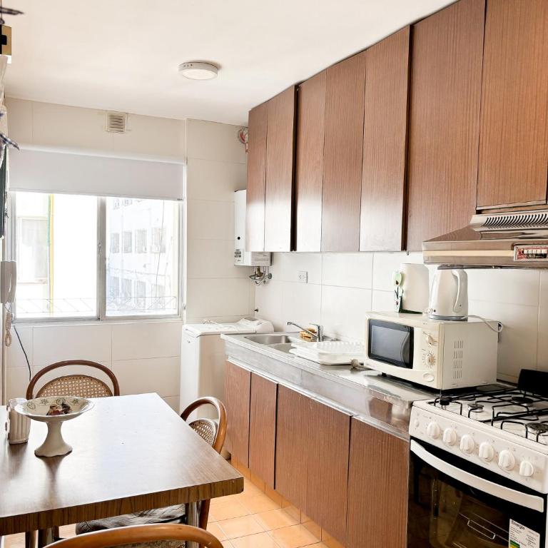 Alojate en un dpto bien vintage - Apartamento de 2 dormitorios - 10