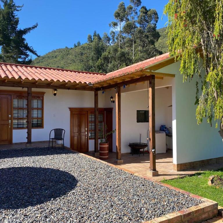 Finca Entremontanas Simijaca - Casa de 3 dormitorios - 10