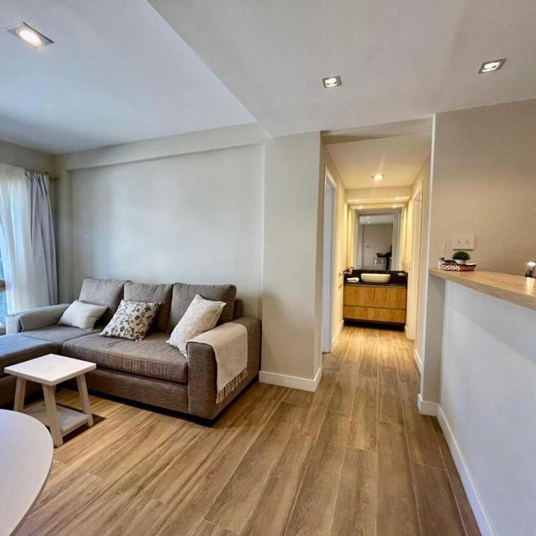 Dept in the heart of Bariloche, steps from the lake! - Apartamento de 1 dormitorio - 6