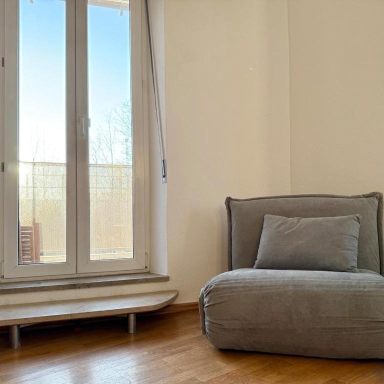Elegante Jugendstil-Wohnung - ruhige Lage nähe HBF - Apartamento de 1 dormitorio - 12
