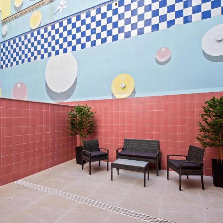 APARTAMENTO PICASSO CON PATIO TRASERO - Apartamento de 2 dormitorios - 2