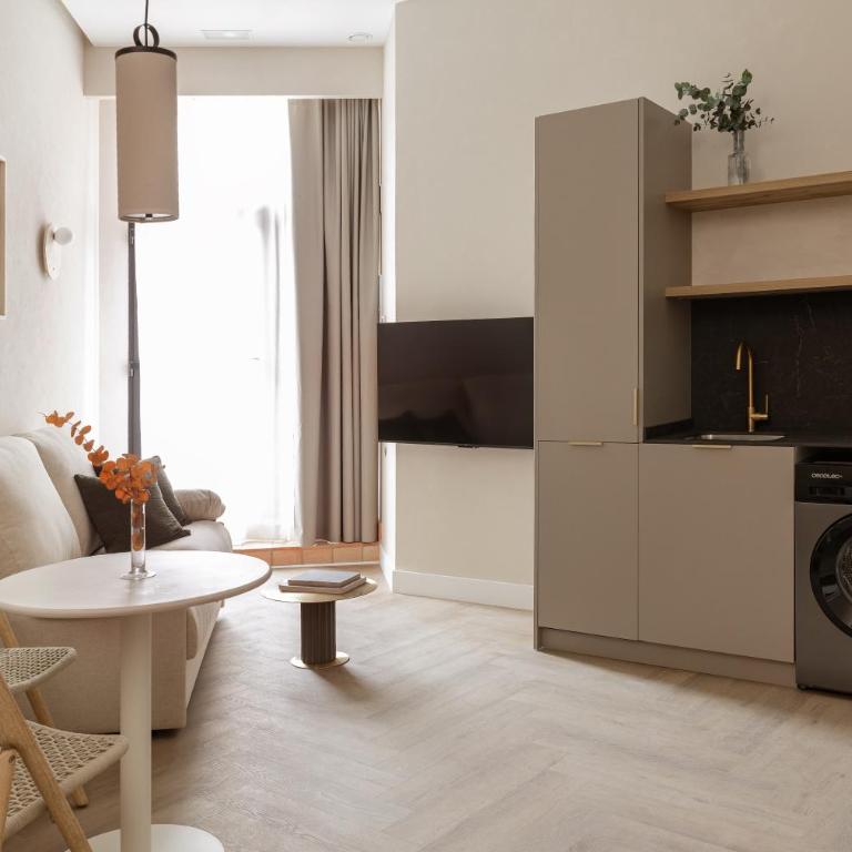 MH Apartments Central Valencia - Two-Bedroom Suite - 2