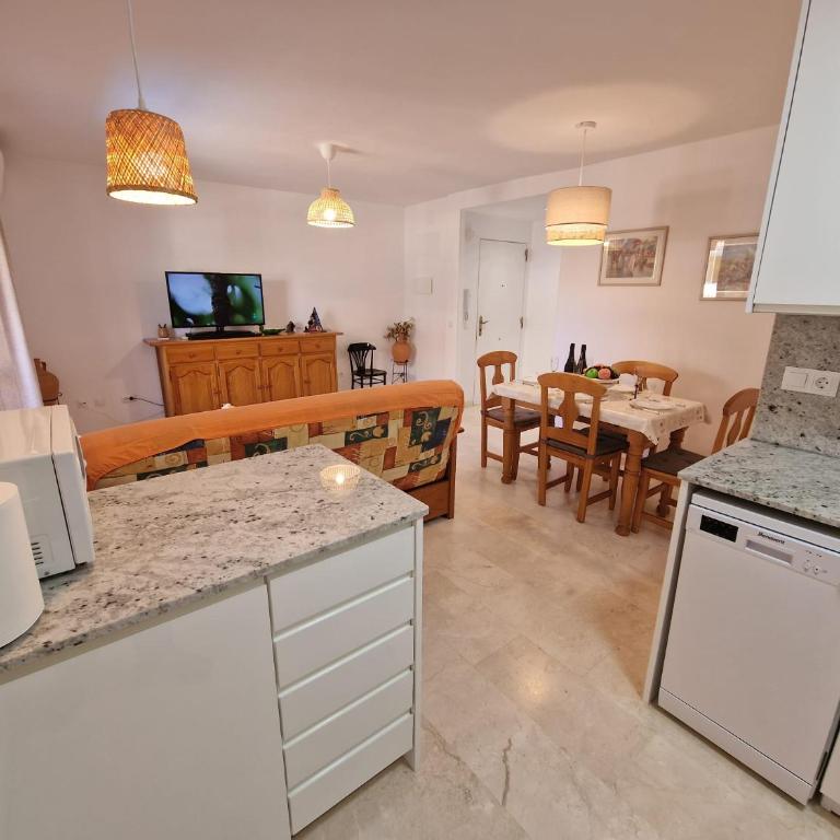 Apartamento Cascadas Cerca De Playa Y Centro Denia - Apartamento de 2 dormitorios con vistas a la piscina - 20