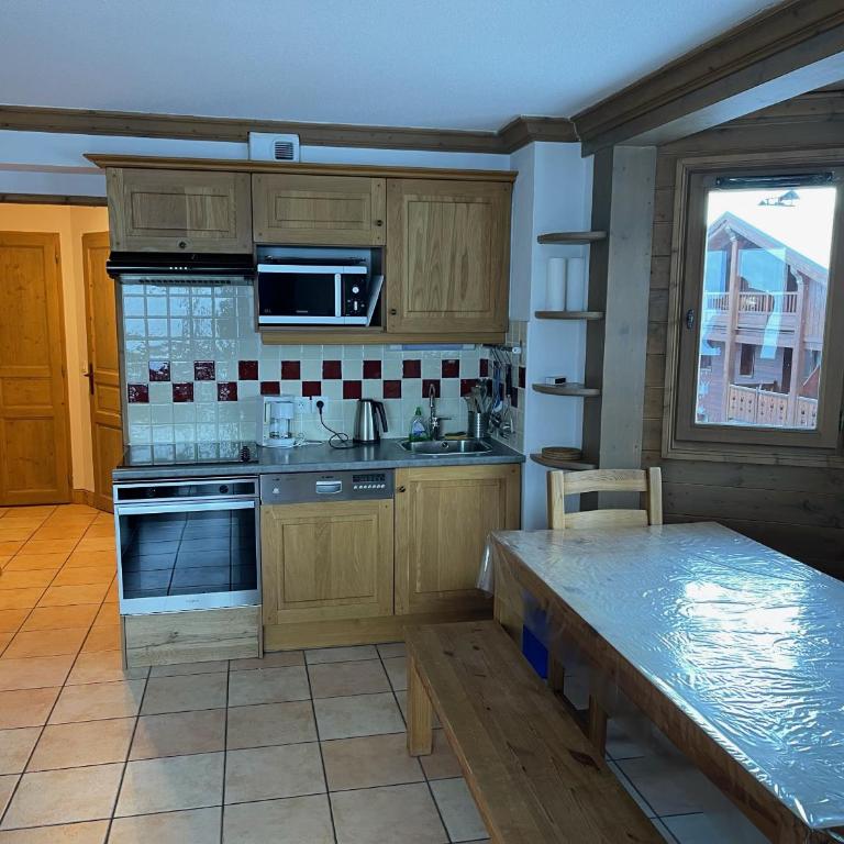 les 7 laux immobilier chalet C - Appartement avec Balcon - 5