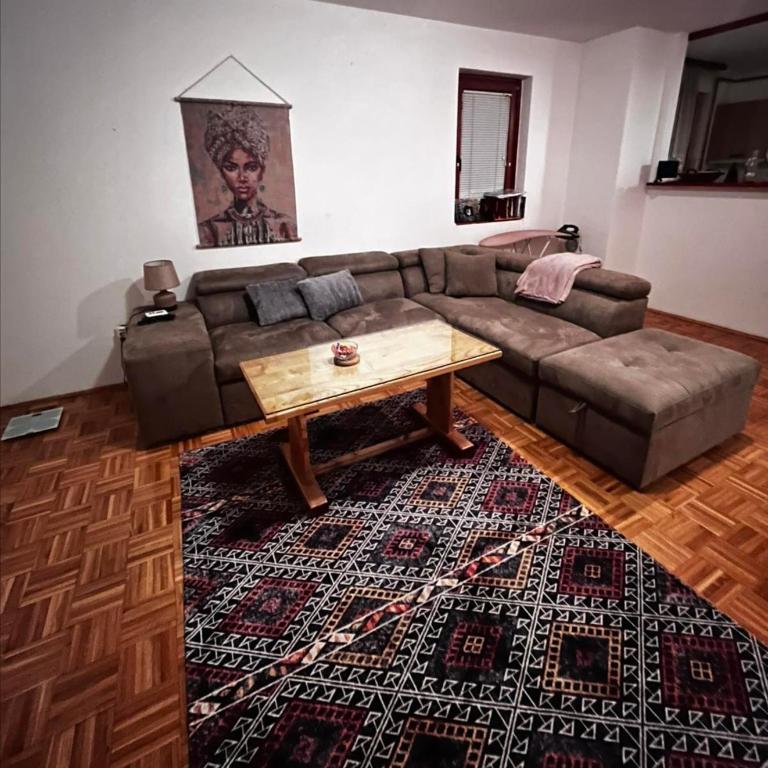 Comfort&Peace - Penthaus Apartman - 1
