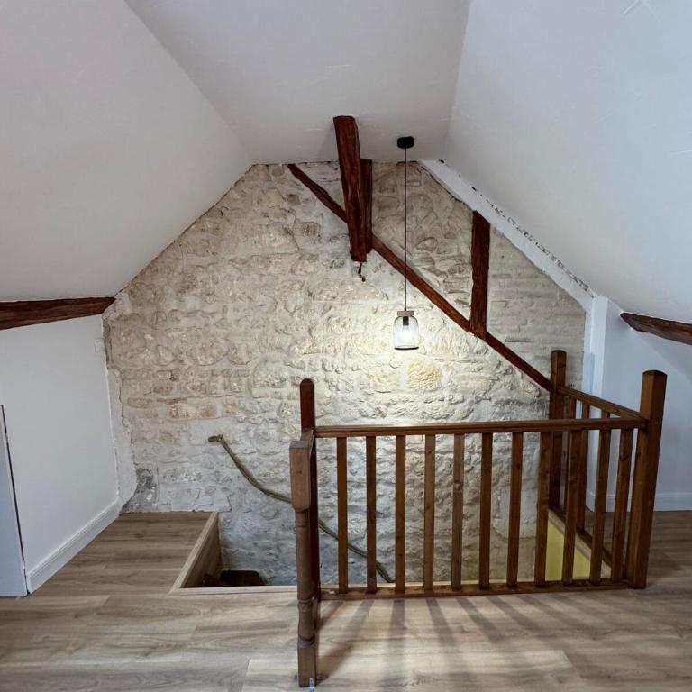 Duplex rénové - Proche centre-ville - Appartement 1 Chambre - 10