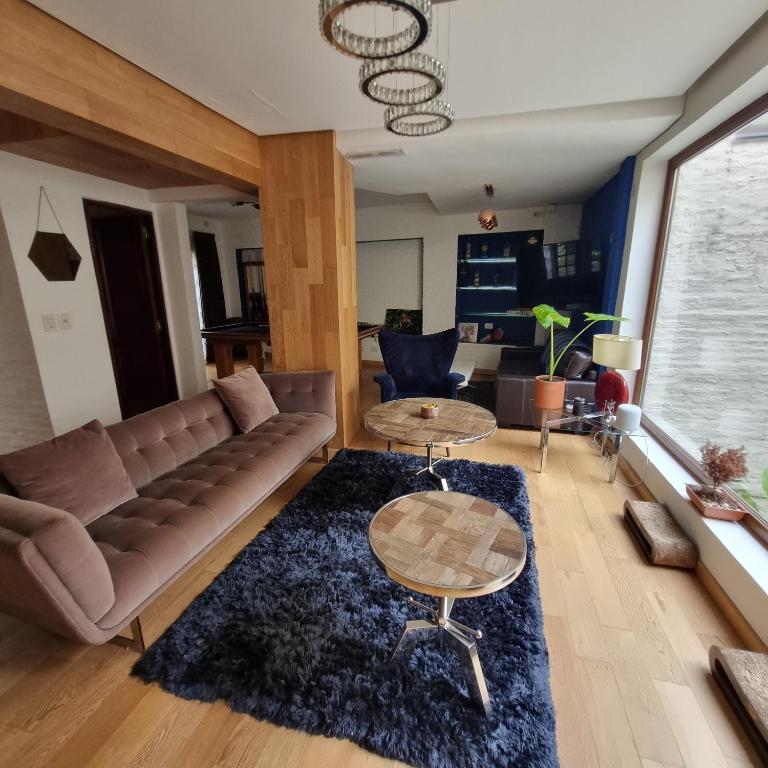 Exclusiva - Casa de Diseño con Pileta, Jacuzzi, Gimnasio, Juegos y Entretenimiento en el corazón de Palermo - Plus Props - Casa de 2 dormitorios - 28