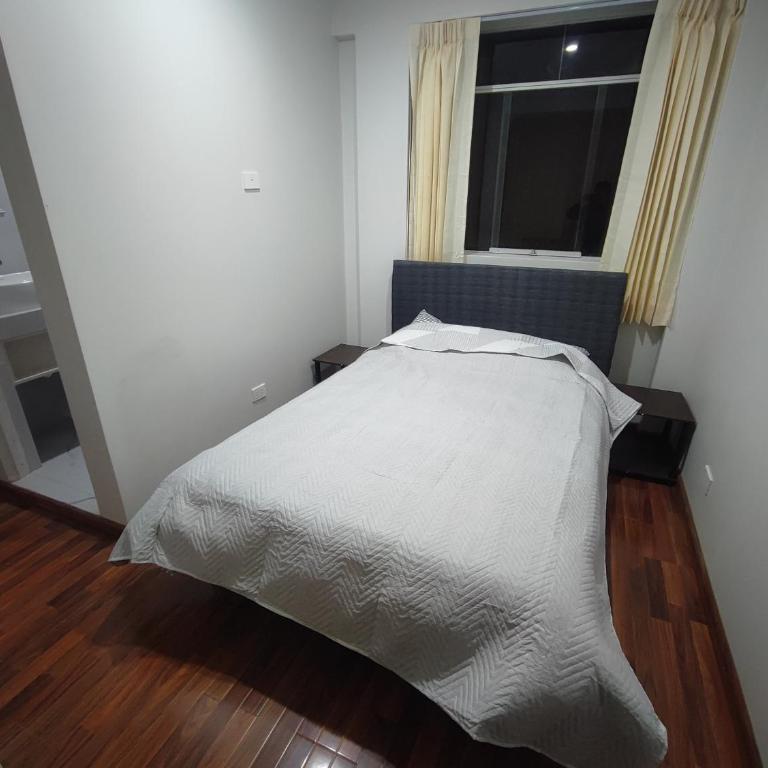 Casa del centro - Three-Bedroom Apartment - 6