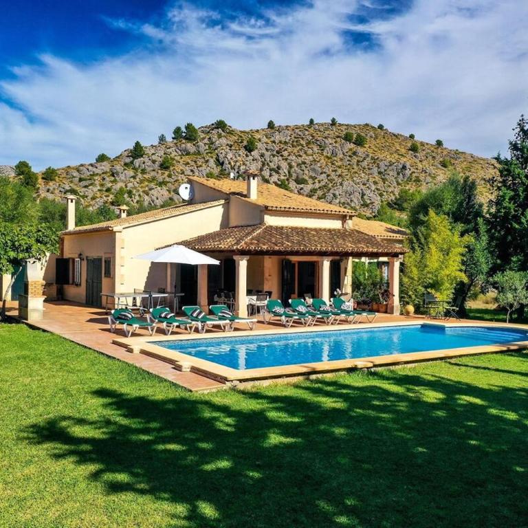 Beautiful villa for 8 people close to Pollensa by Renthousing - Villa - 3