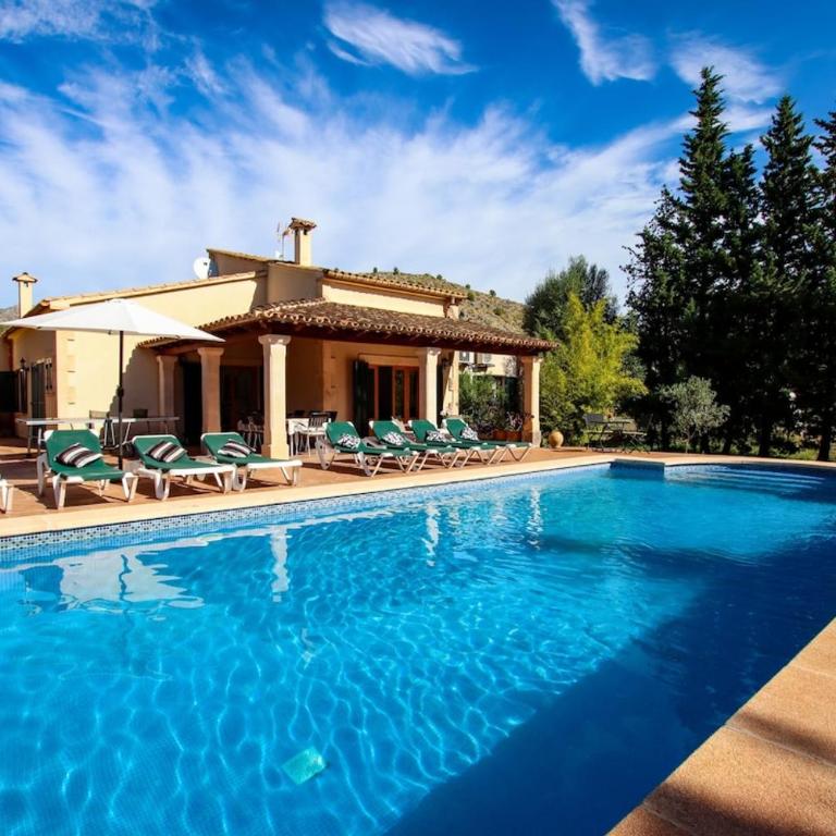 Beautiful villa for 8 people close to Pollensa by Renthousing - Villa - 9