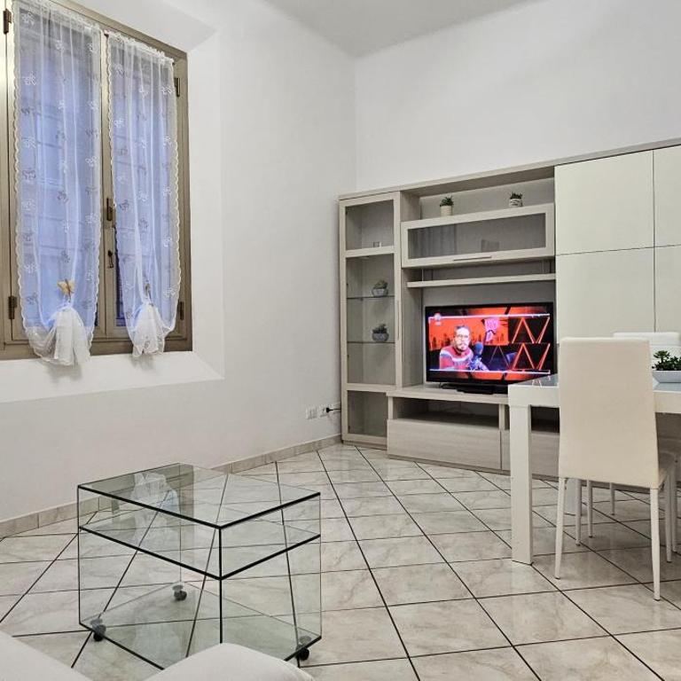 LUXURY STATION APARTMENT - Appartamento con 2 Camere da Letto - 5