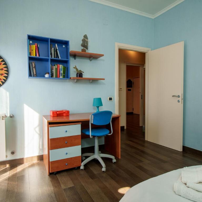 A UN PASSO DA - Appartamento con 2 Camere da Letto - 10