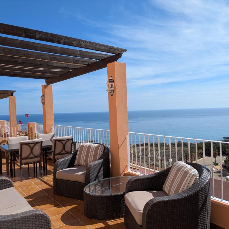 South Facing Apartment, Fantastic Sea Views,Terrace, 300m beach - Apartamento con vistas al mar - 1