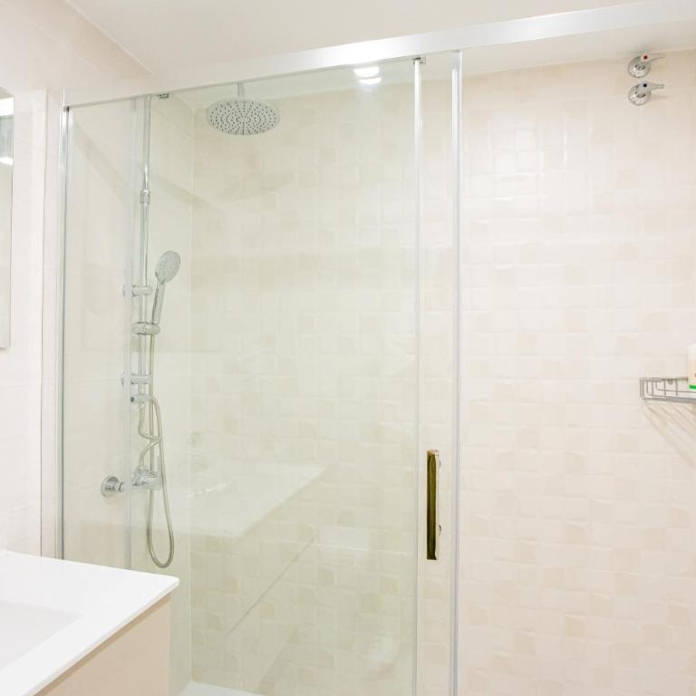 Studio 7 min from the airport - Apartamento de 1 dormitorio - 11