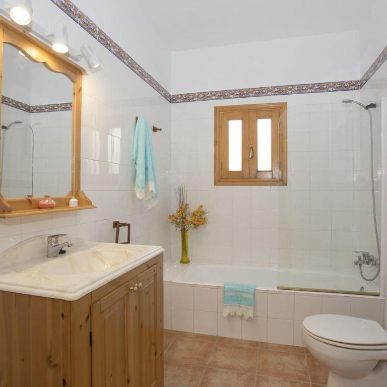Beautiful villa for 8 people close to Pollensa by Renthousing - Villa - 31