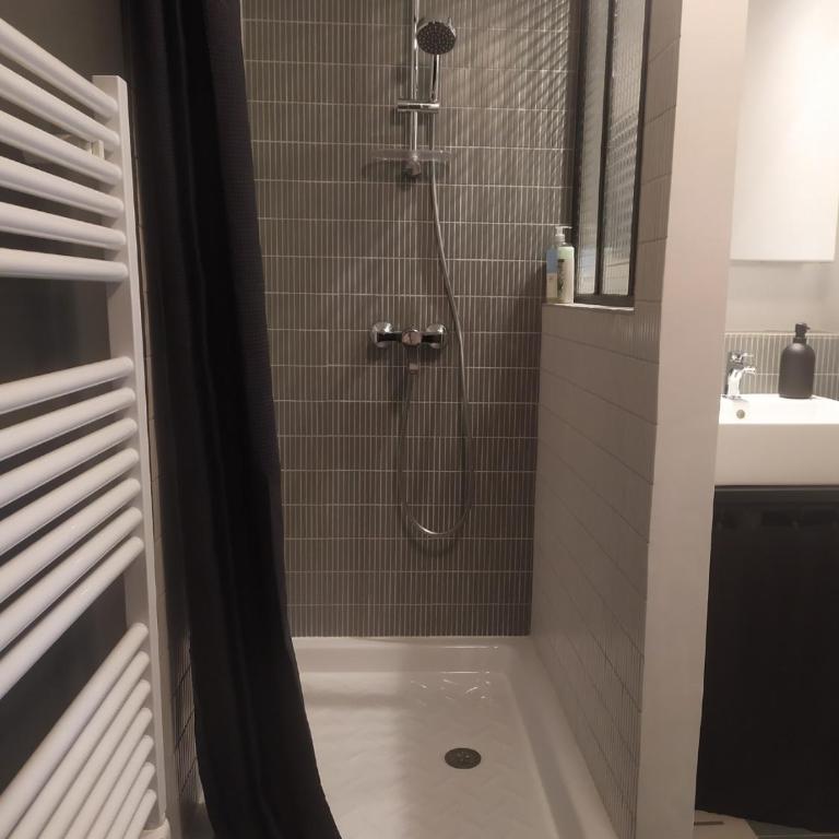 La Casamia Uzès, maison avec cour privative, à 2 pas de la Place aux Herbes - Maison 1 Chambre - 27