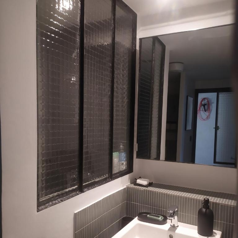La Casamia Uzès, maison avec cour privative, à 2 pas de la Place aux Herbes - Maison 1 Chambre - 26