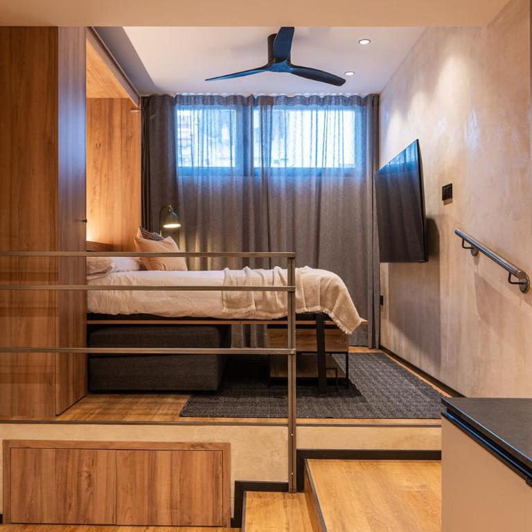 Dobo Madrid MA24 - Studio - 13