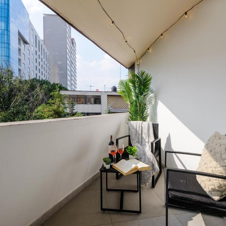 WTC 1 block away - Total comfort - One-Bedroom Apartment - 9