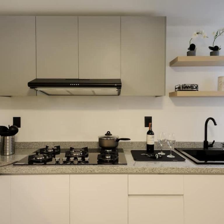 WTC 1 block away - Total comfort - One-Bedroom Apartment - 24