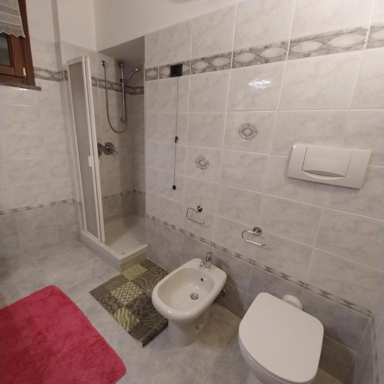 Rosa House Varenna - Casa con 2 Camere da Letto - 11