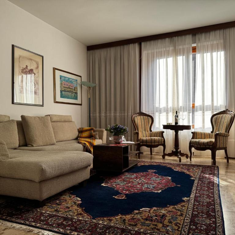 Casa Kolbe 8 , Milano centro M4 - Appartamento con Vista e Balcone - 20
