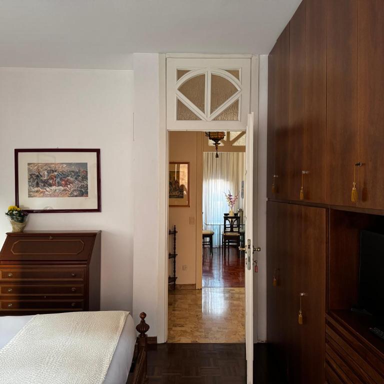 Casa Kolbe 8 , Milano centro M4 - Appartamento con Vista e Balcone - 31
