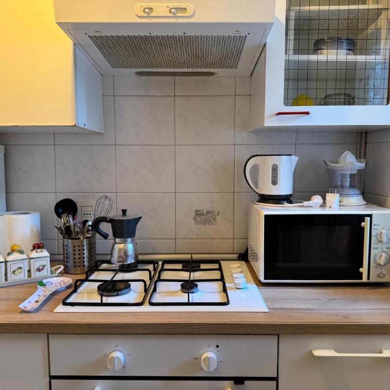 Casa Kolbe 8 , Milano centro M4 - Appartamento con Vista e Balcone - 41