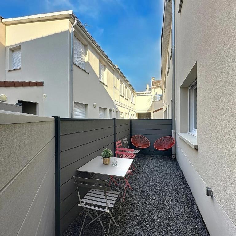 Le Sacré - Appartement rare - Cour privée - Parking - Reims - Apartamento de 1 dormitorio - 15