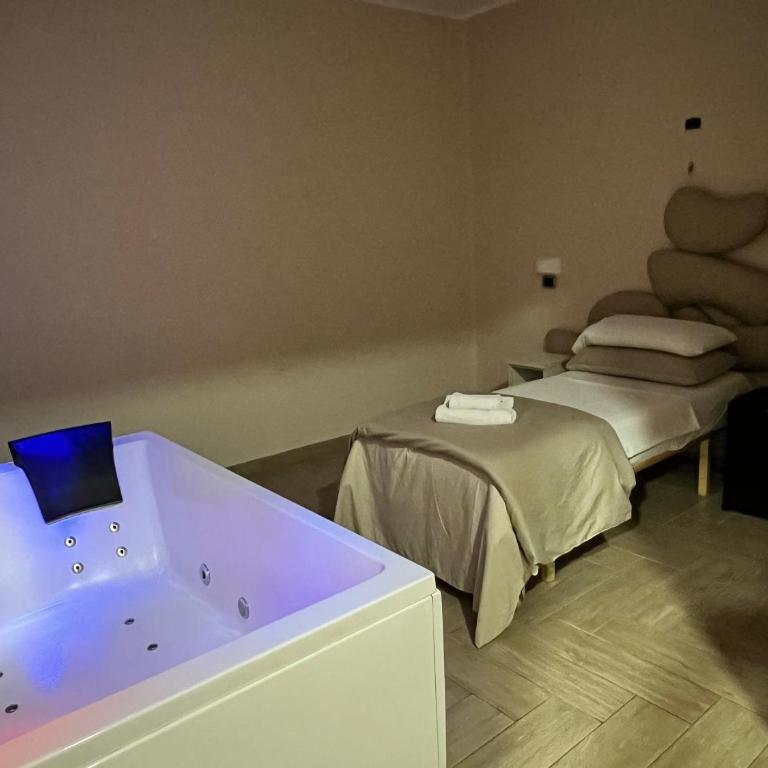 Dei Gerolomini - Single Room with Bath - 1