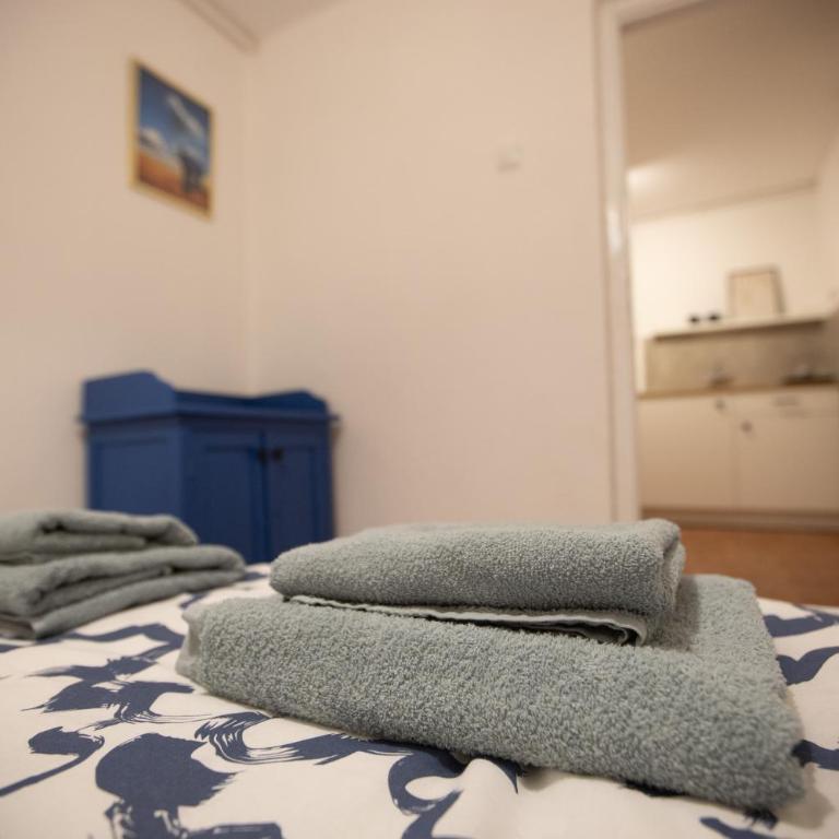 Tiny apartment - One-Bedroom Apartment - 23