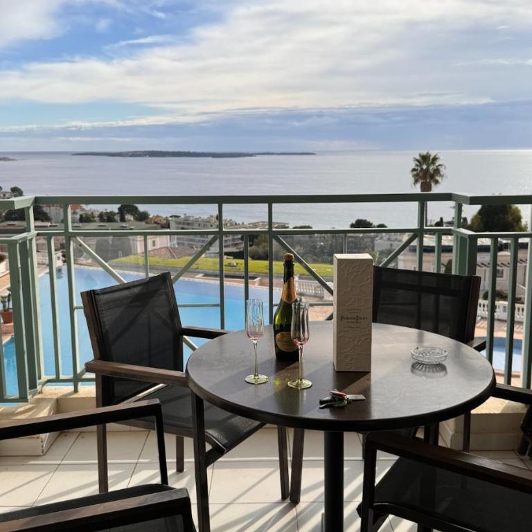 Vue mer imprenable, piscine à débordement - Cannes - Apartment mit 1 Schlafzimmer - 11