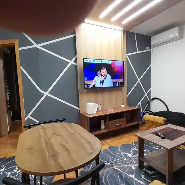 JACUZZI for RELAX - HOLLYWOOD Apartment, STUP, Sarajevo - Deluxe Apartment - 46