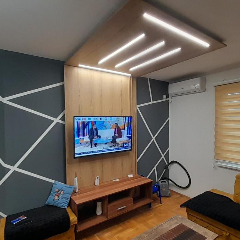 JACUZZI for RELAX - HOLLYWOOD Apartment, STUP, Sarajevo - Deluxe Apartment - 45