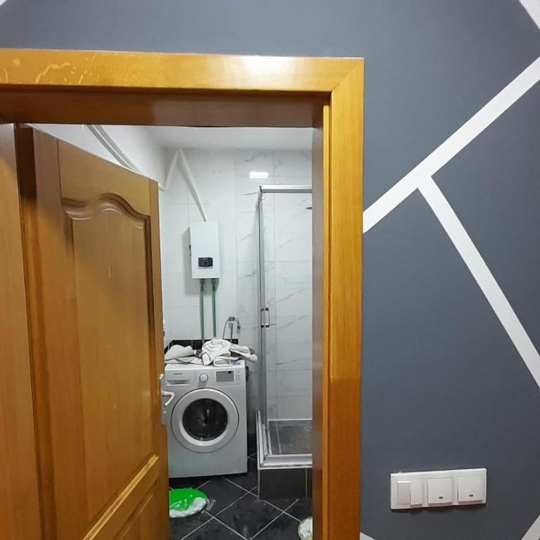 JACUZZI for RELAX - HOLLYWOOD Apartment, STUP, Sarajevo - Deluxe Apartment - 10