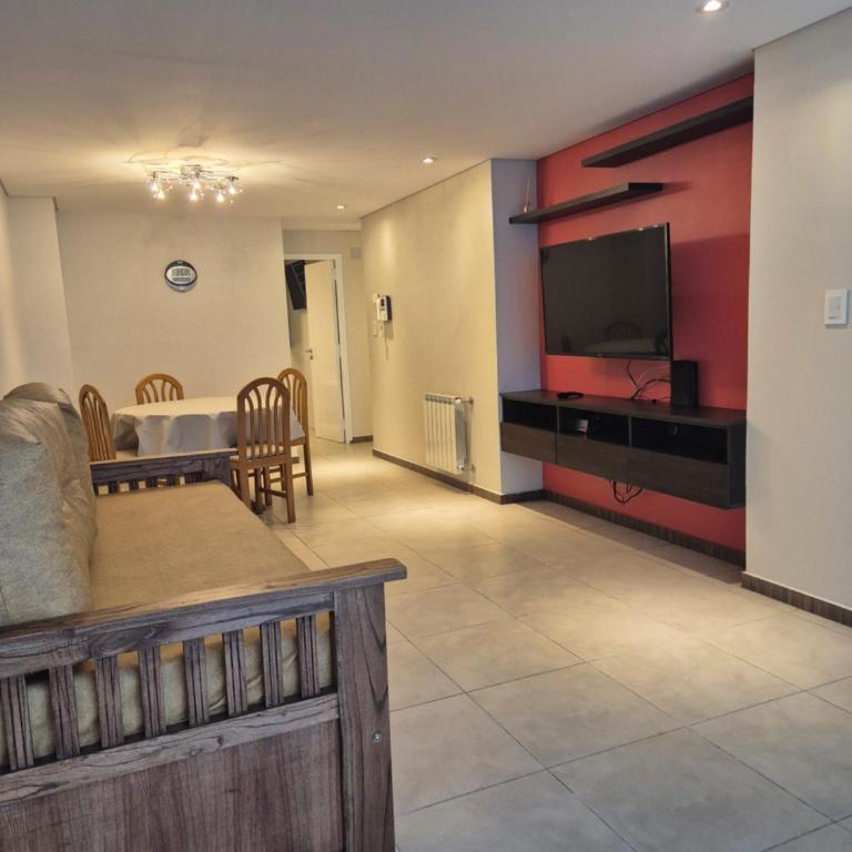 Alegría y Bienestar cochera incluida - Apartamento de 1 dormitorio - 2
