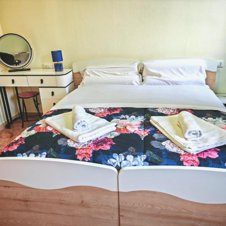 Goldmine Guest House 2 - Camera Matrimoniale con Bagno Privato Esterno - 7