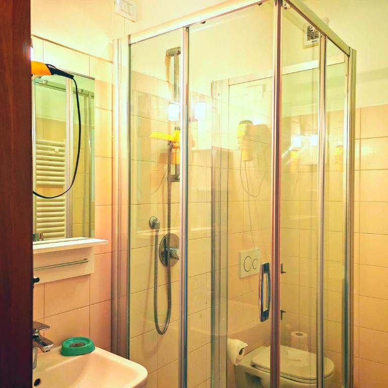 Goldmine Guest House 2 - Camera Matrimoniale con Bagno Privato Esterno - 8