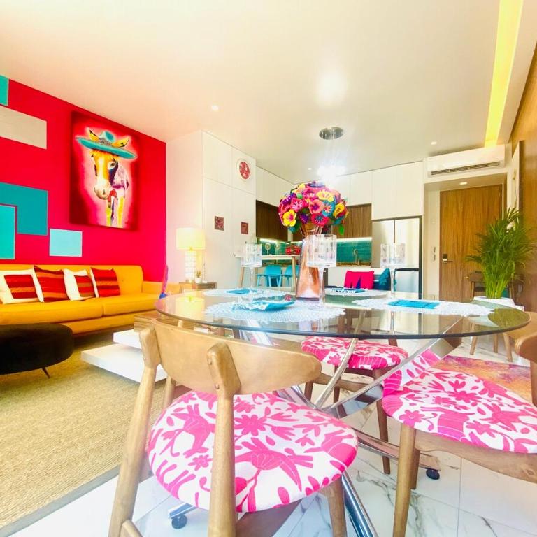 A Breathtaking LUX Home - One-Bedroom Apartment - 65