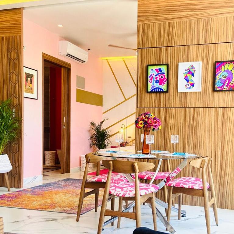 A Breathtaking LUX Home - One-Bedroom Apartment - 88