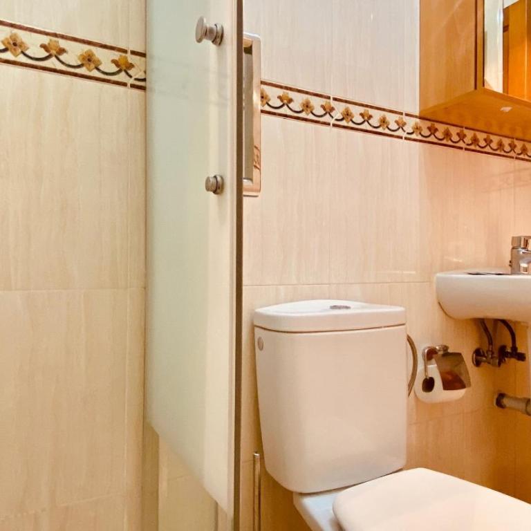 Comfortable flat close to the beach - Apartment - Ground Floor - 14