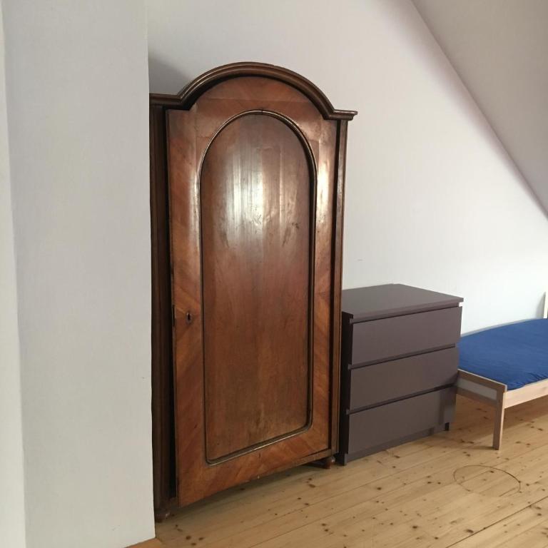 Dachgeschosswohnung mit 2 Schlafzimmern - Apartment - 5