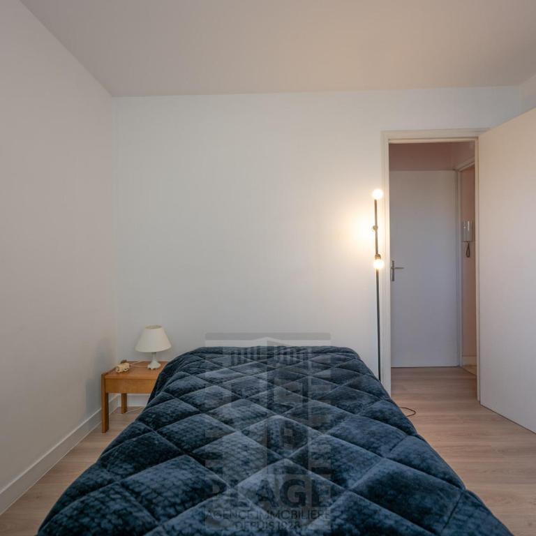 Appartement 4 pièces avec balcon face mer, proche plage et commerces, idéal famillies - FR-1-197-199 - Appartement (5 Adultes) - 19