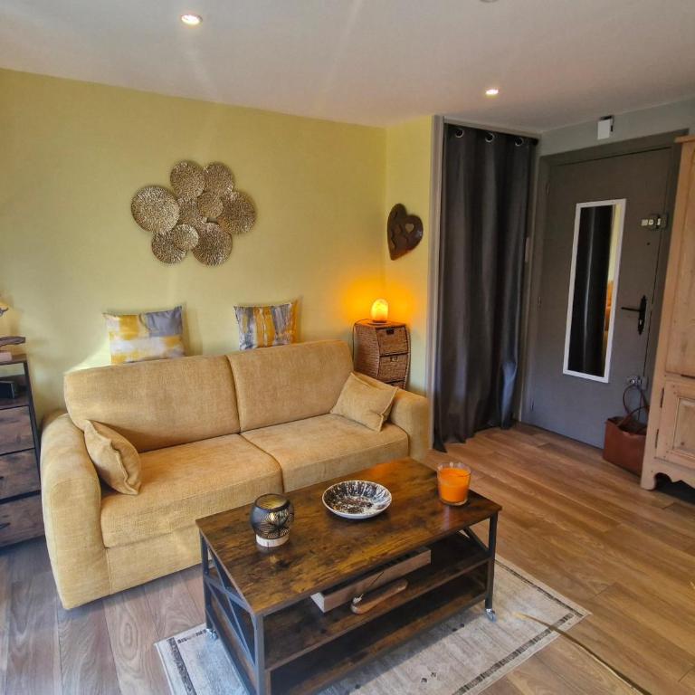 Appartement 2 pièces climatisé avec terrasse et parking à Ste Maxime - FR-1-780-43 - Apartment - 24
