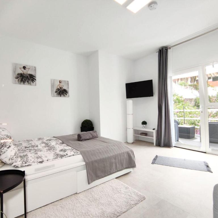 Fantastico 4 - Grossem Balkon - Gratis Parkplatz - Klimaanlage - Zentrumsnähe und Meernähe - Apartamento - 1