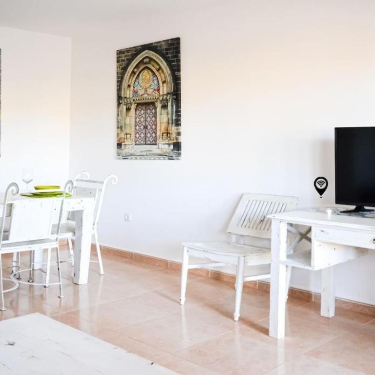 Marella House - One-Bedroom Apartment - 8