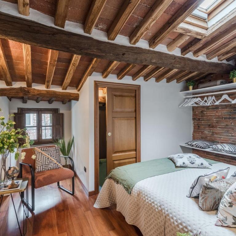 Dorina Penthouse 2 bedrooms 2 bathrooms in Lucca - Two-Bedroom Apartment - 15