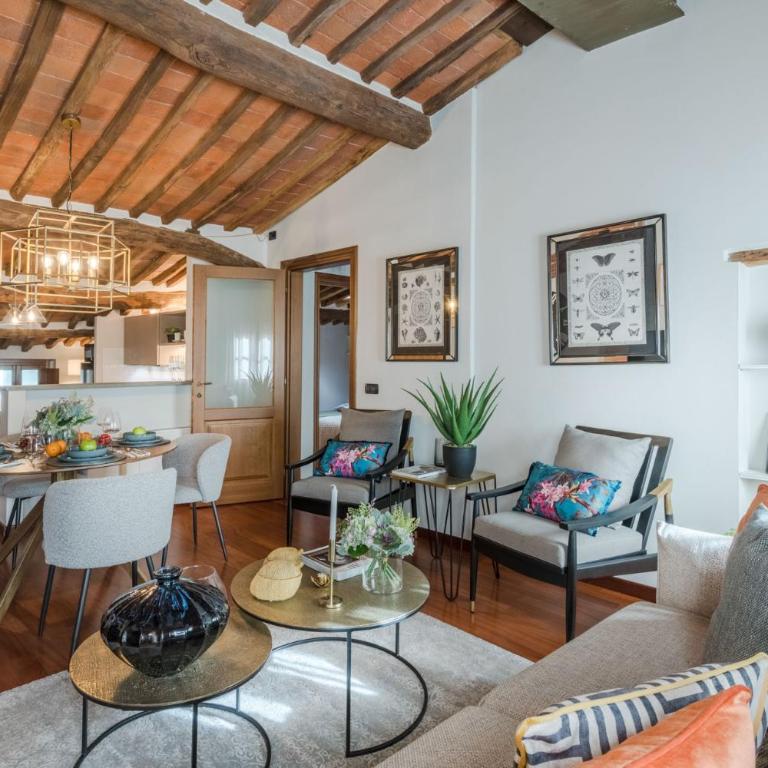 Dorina Penthouse 2 bedrooms 2 bathrooms in Lucca - Two-Bedroom Apartment - 25