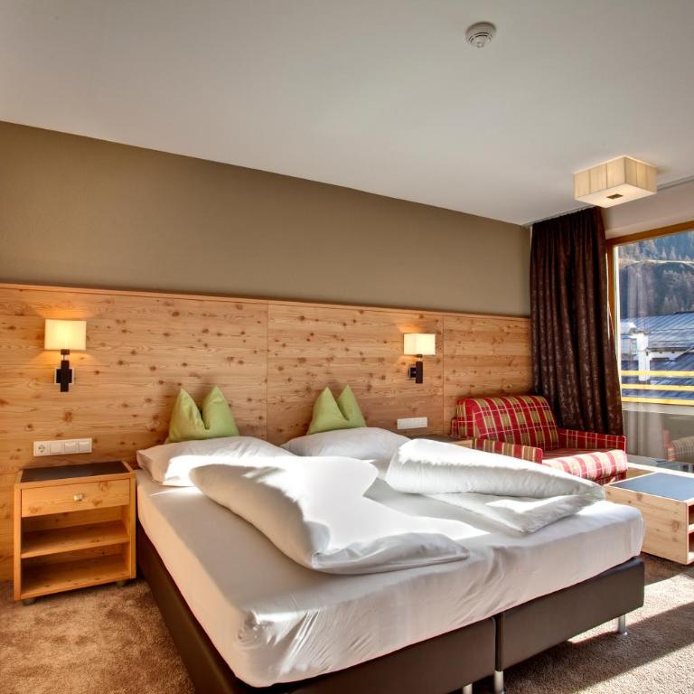 Hotel Bäckelar Wirt Superior Ötztal Inside Sommer Card Partner - Superior Doppelzimmer mit Balkon - 1
